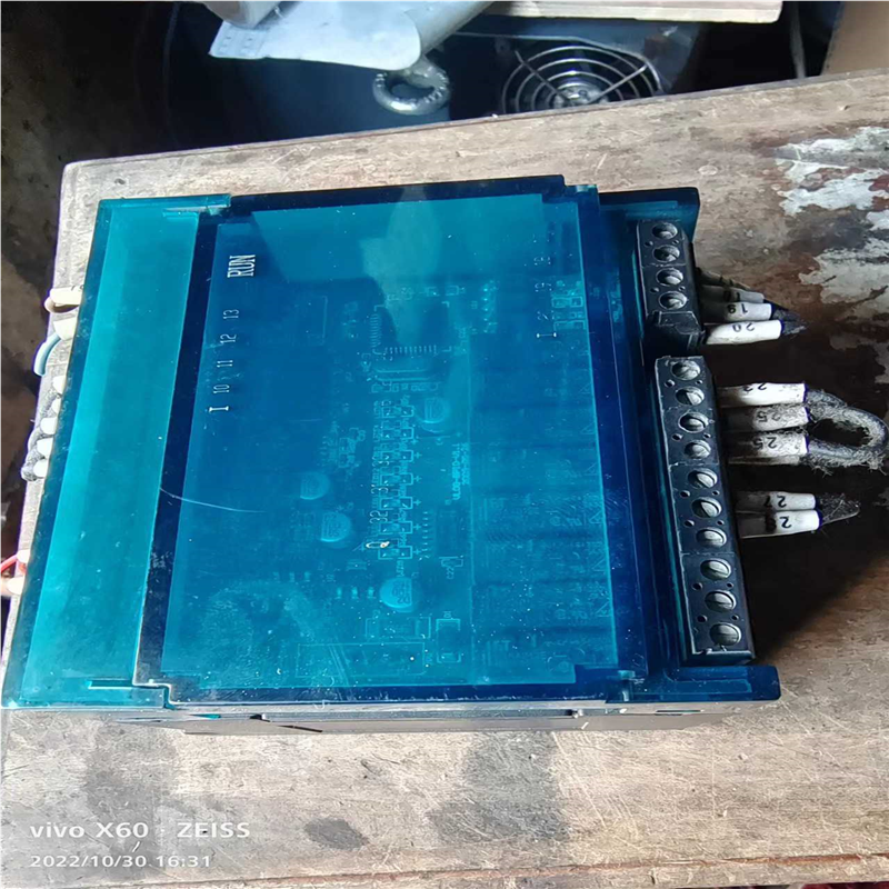 螺杆空压机控制器kyk3/b-200，成色如图(崽崽配件）,3C数码配件,其它配件,淘宝优惠券,粉丝福利购,淘宝优惠卷