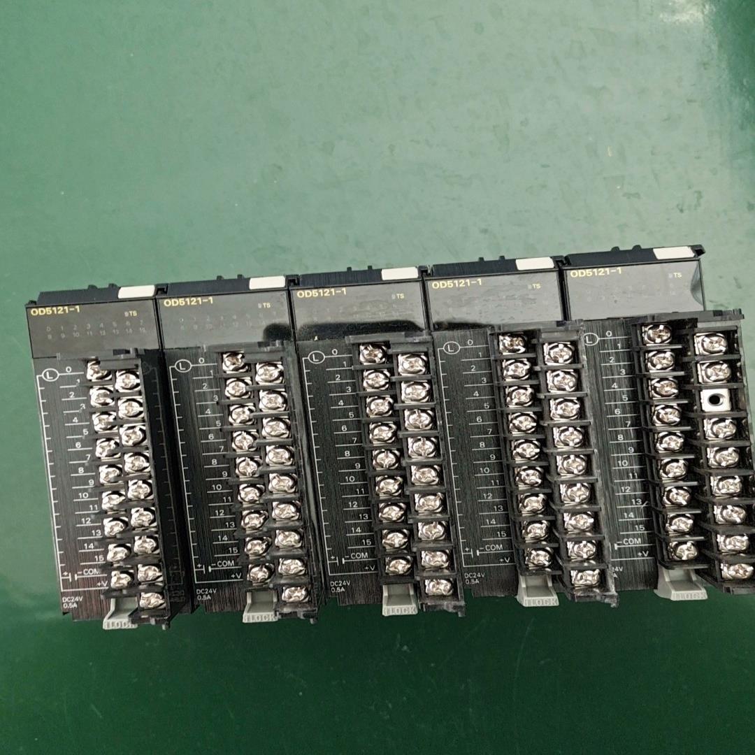议~欧姆龙NX模块，NX-OD5121-1，原装拆机，成色漂亮，