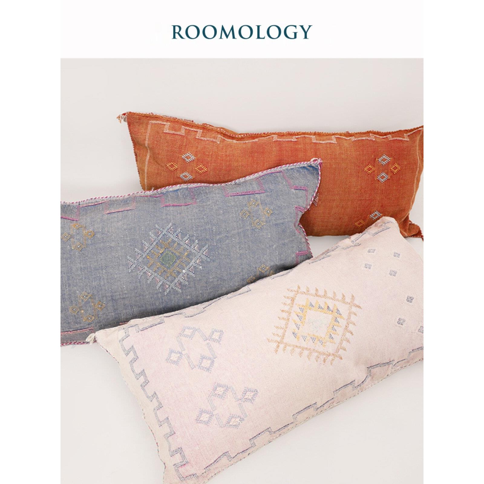 Roomology摩洛哥进口手工龙舌兰丝抱枕床上抱枕套靠垫套腰枕