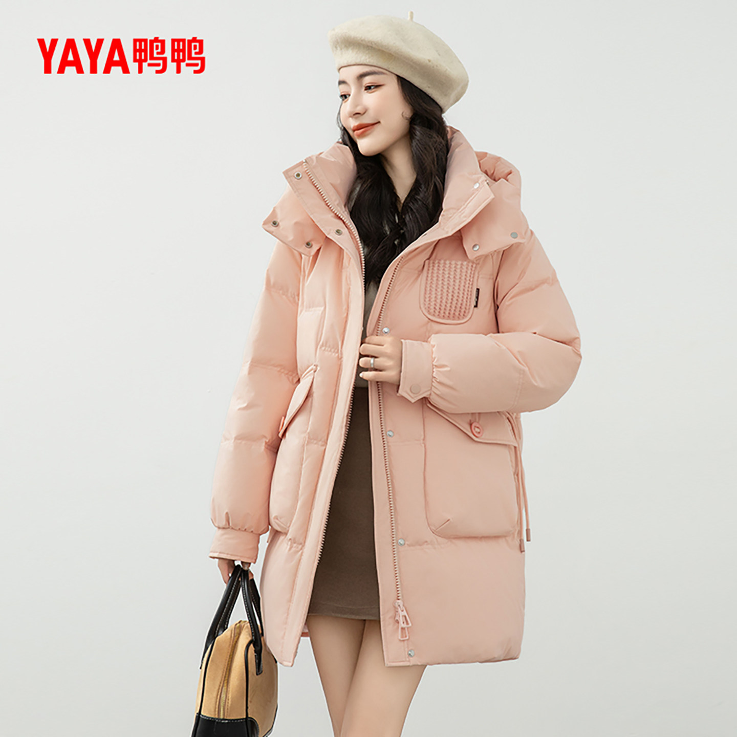 鸭鸭时尚中长款连帽羽绒服外套
