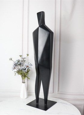 现代抽象人物摆件金属造型落地艺术装饰酒店大堂玄关创意雕塑