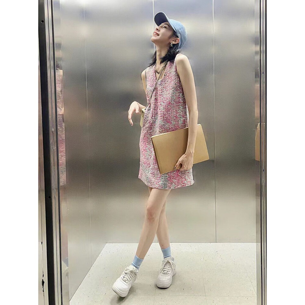 专柜2025夏新款小香风吊带连衣裙女气质名媛无袖小个子印花短裙女