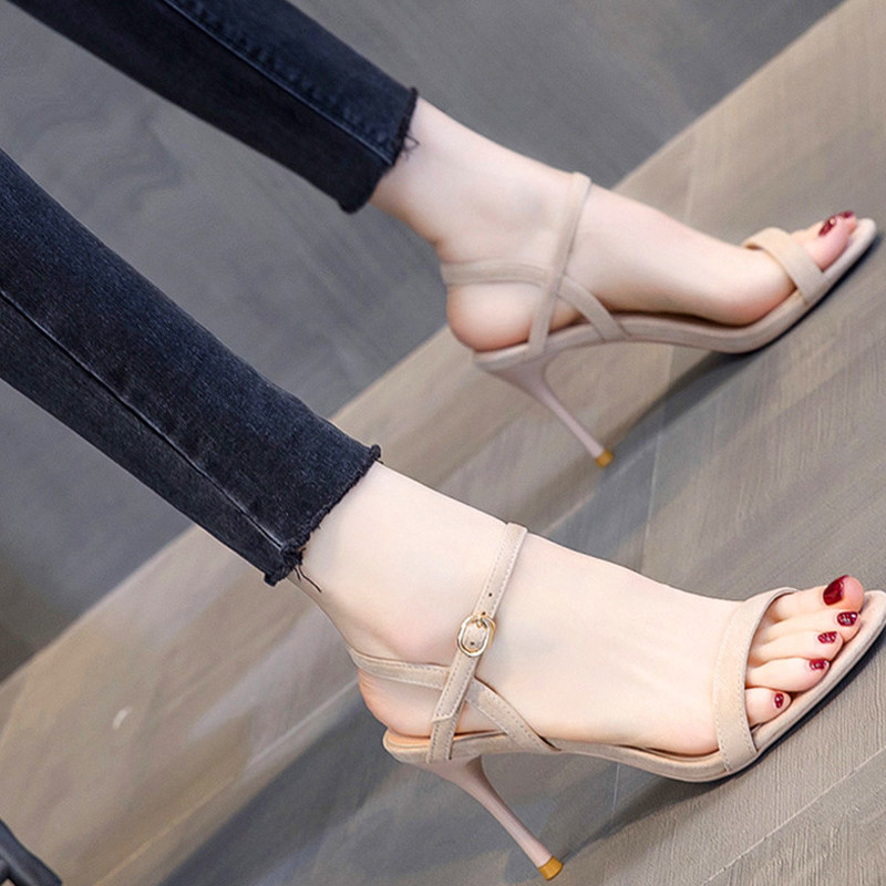 裸色高跟鞋女细跟2024夏季新款外穿时尚高级感一字带中空露趾凉鞋