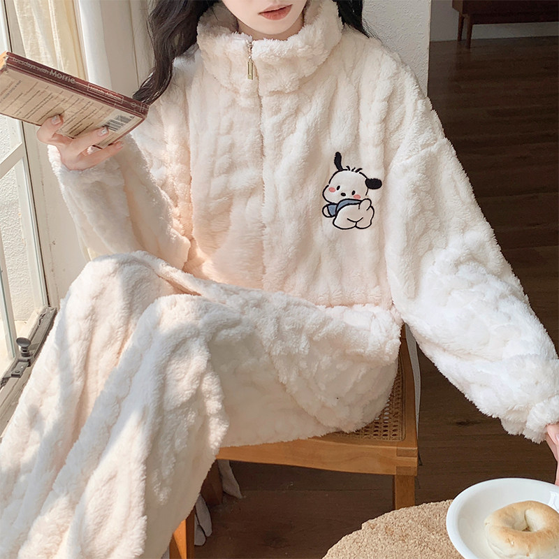 日本睡衣女冬季珊瑚绒加绒加厚新款秋季家居服女款秋冬长袖长款