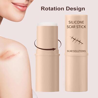 Silicone repair and scar removal stick moisturizes the skin