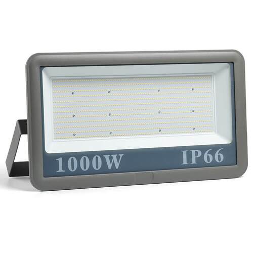 投光灯宽压110v-220v户外高杆照明灯超亮防水球场码头探照灯