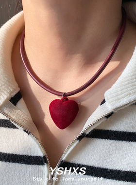皮绳百搭红色甜美锁骨链爱心吊坠