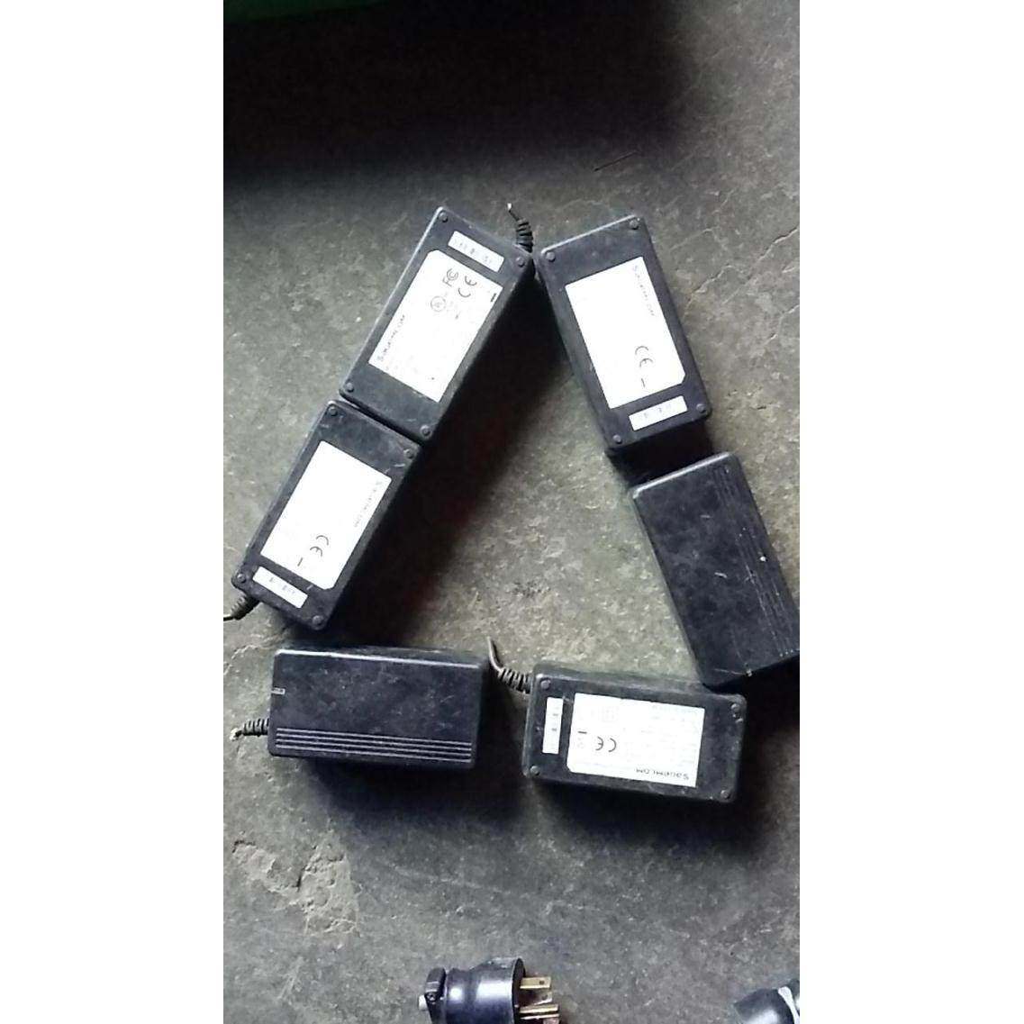 特价日本洋二挑出来名牌12V 5A 开关电源适配器 剪线 60W,农用物资,苗木固定器/支撑器,淘宝优惠券,粉丝福利购,淘宝优惠卷