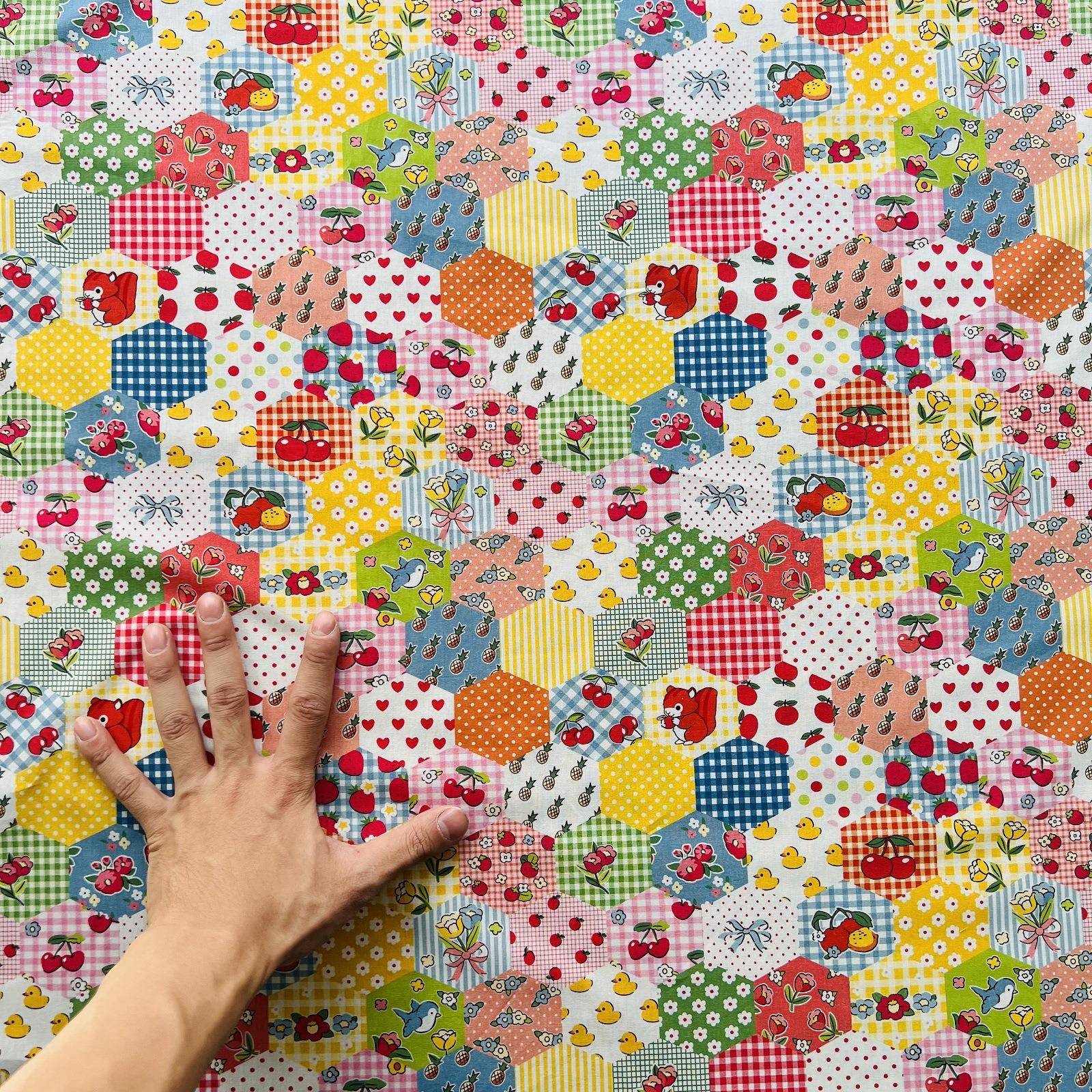 纯棉数码印花面料 卡通水果动物拼盘印花 童装连衣裙居家服睡衣布