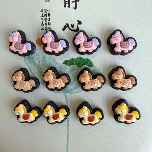 檀木小马配饰文玩文创毛衣链吊坠包挂车挂钥匙扣diy配件马年吉祥