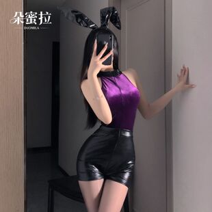 性感前缘霸道总裁 女 秘书上紫下黑挂脖蕾丝边超短包臀裙制服套装
