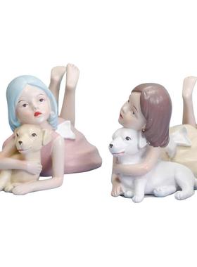 北欧女孩抱狗树脂工艺品女生房间ins风家居装饰品摆件