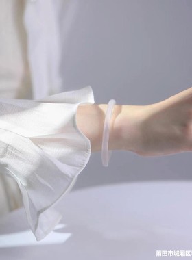 日本品质白月光冰透玉髓手镯女款荔枝冻冰种年轻款天然巴西玛瑙手