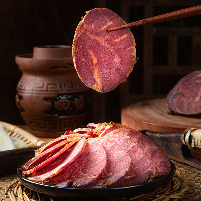 四川眉山腊肉烟熏牛腱子肉腊牛肉