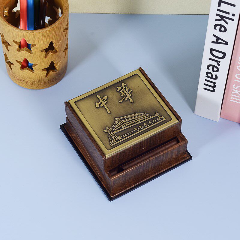 速发创意防潮时尚自动弹烟盒车载一按取香烟盒抗压弹烟器可携式储