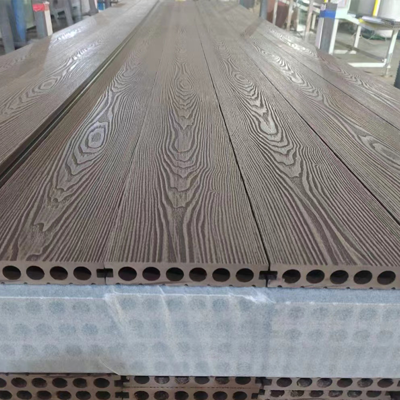 塑木地板户外阳台庭院二代共挤木塑板露台L室外露台防腐木护栏围