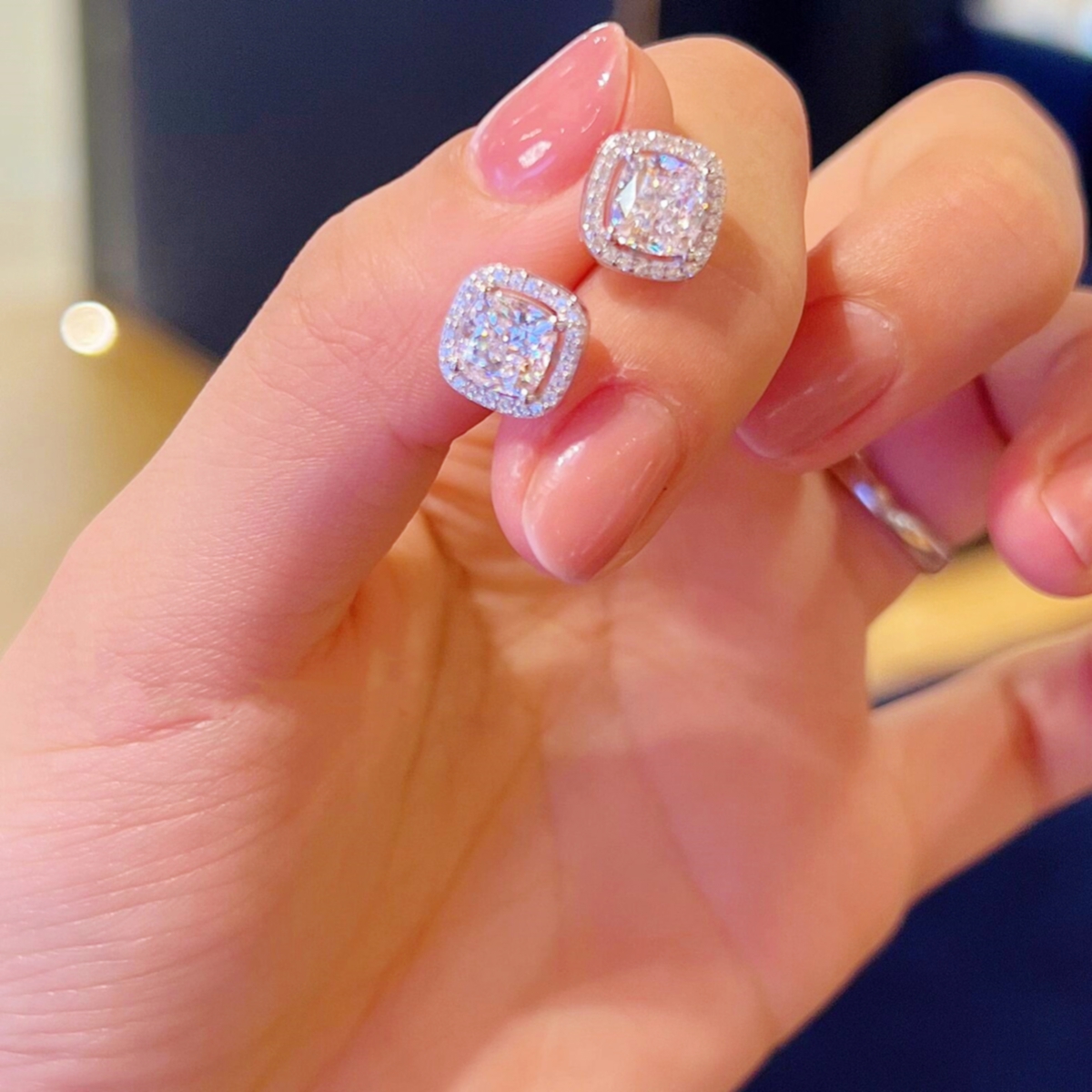 潮港福18K白金方形锆石耳钉纯银