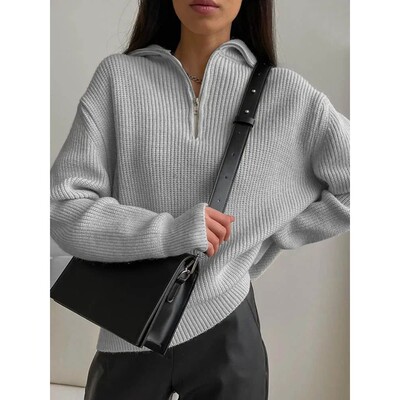 Solid color zipper long sleeved loose top 纯色拉链长袖上衣女