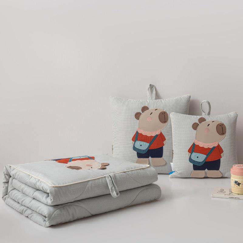 卡通抱枕被子两用二合一汽车靠办垫公室休枕毯子头空LN202506调午,居家布艺,抱枕被,淘宝优惠券,粉丝福利购,淘宝优惠卷