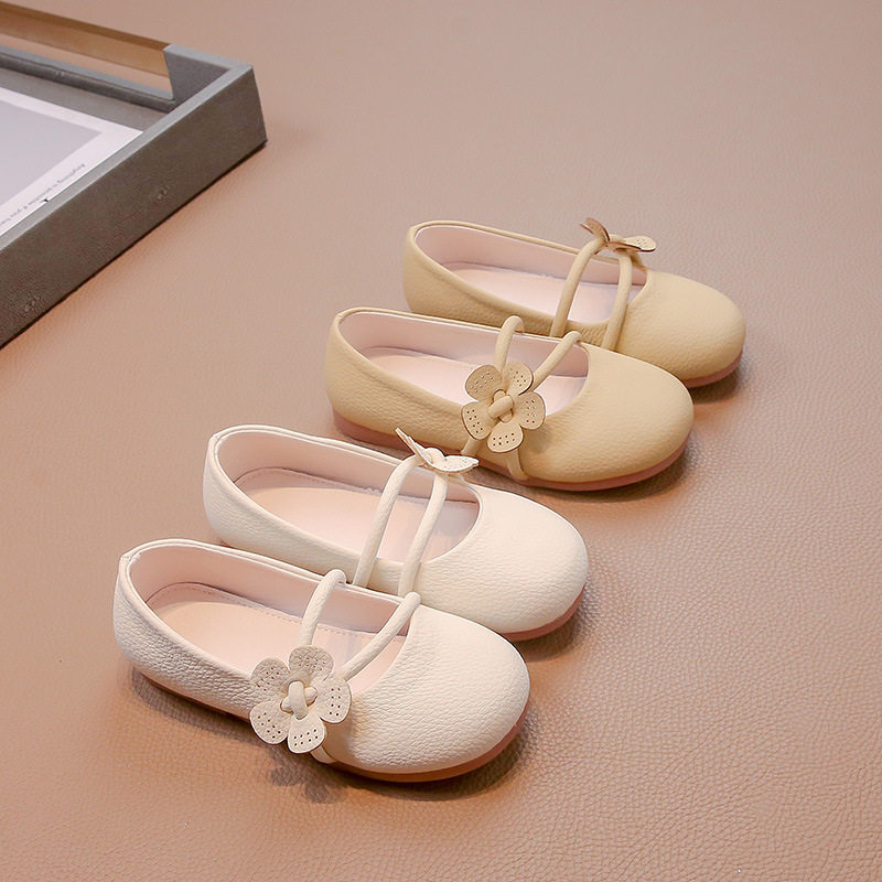 女童小皮鞋平底2025新款配裙子花朵单鞋演出软底软底一脚蹬公主鞋