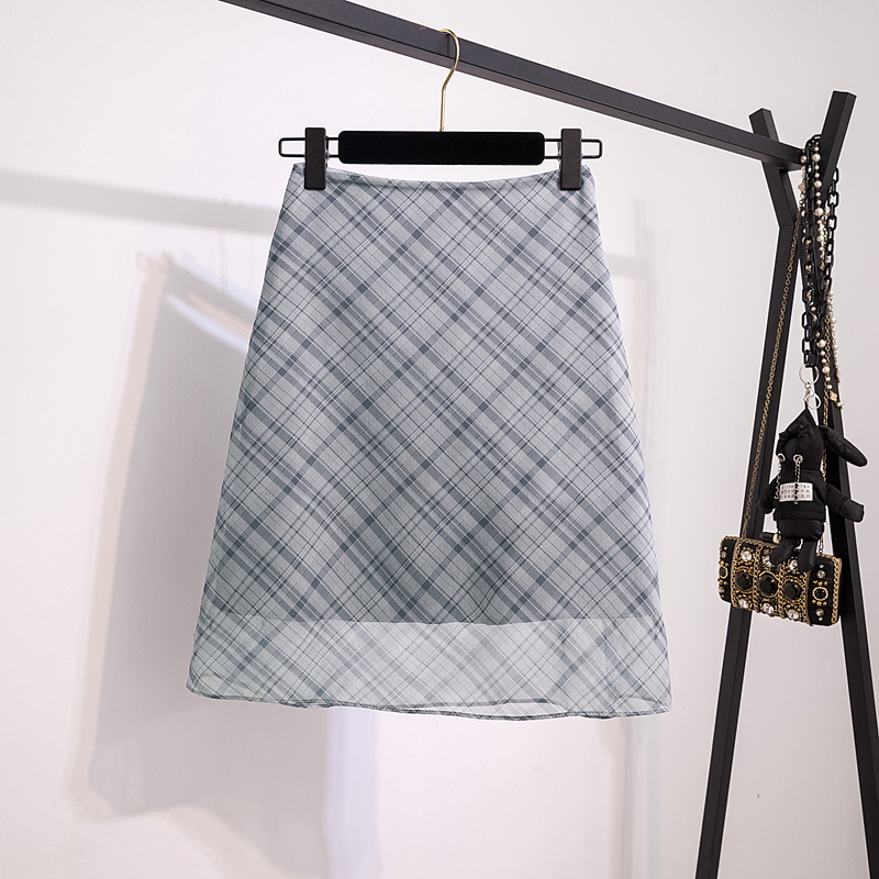 高级感雪纺格子半身裙女秋冬大码胖MM高腰显瘦网纱A字包臀中裙子