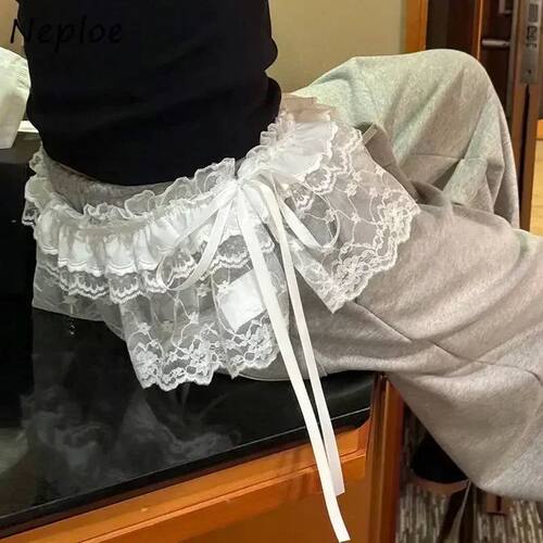 Lace tied fart curtain skirt for women女士蕾丝系带屁帘半身裙