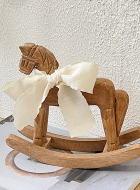 ins摇摇木马摆件创意儿童房实木制办G公室房间桌面装饰品拍照道具