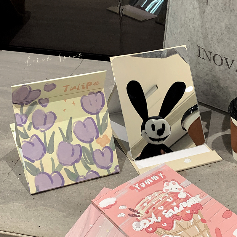 速发高清不变形小折叠~镜子桌面可立便携化妆镜学生宿办屋舍公室