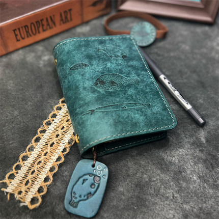 真皮可定制手工本丑萌系列绑带款A7记事本活页可拆卸送礼旅行记录