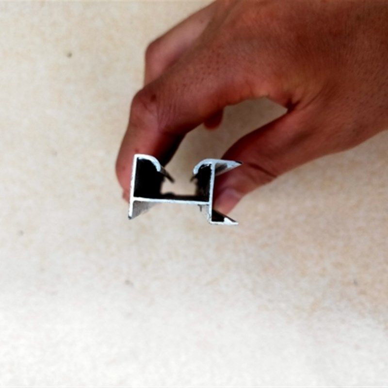 回卷纱窗卡槽老式纱窗配件卡条底框铝合金抗风化底槽底角,居家日用,纱窗/纱门,淘宝优惠券,粉丝福利购,淘宝优惠卷