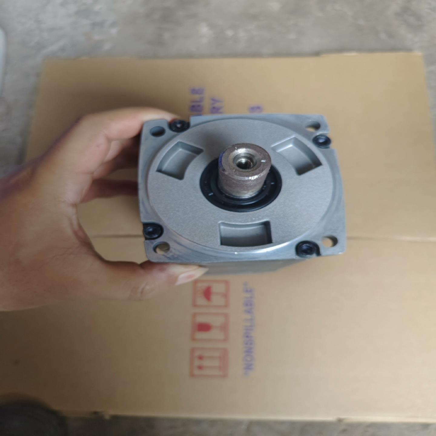 电机1FL6044-1AF61-0AG1/ 750W。(崽崽配件）