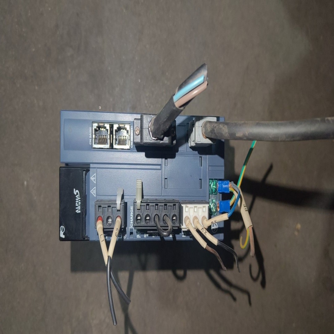 议~富士驱动器  RYH751F5-VV2   3PH-750W