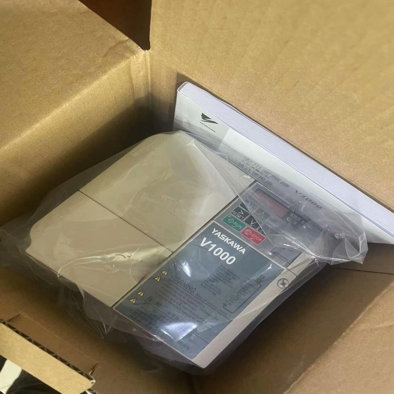 CIMR-VBBA0010BAA安川变频器，质保一年(崽崽配件）