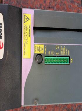 AXD250-S0-0  伺服驱动器  25A 0-800hz  AXD250-S0-0