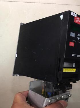 丹佛斯VLT-2800 丹佛斯VLT2803正常用拆，少了个(崽崽配件）