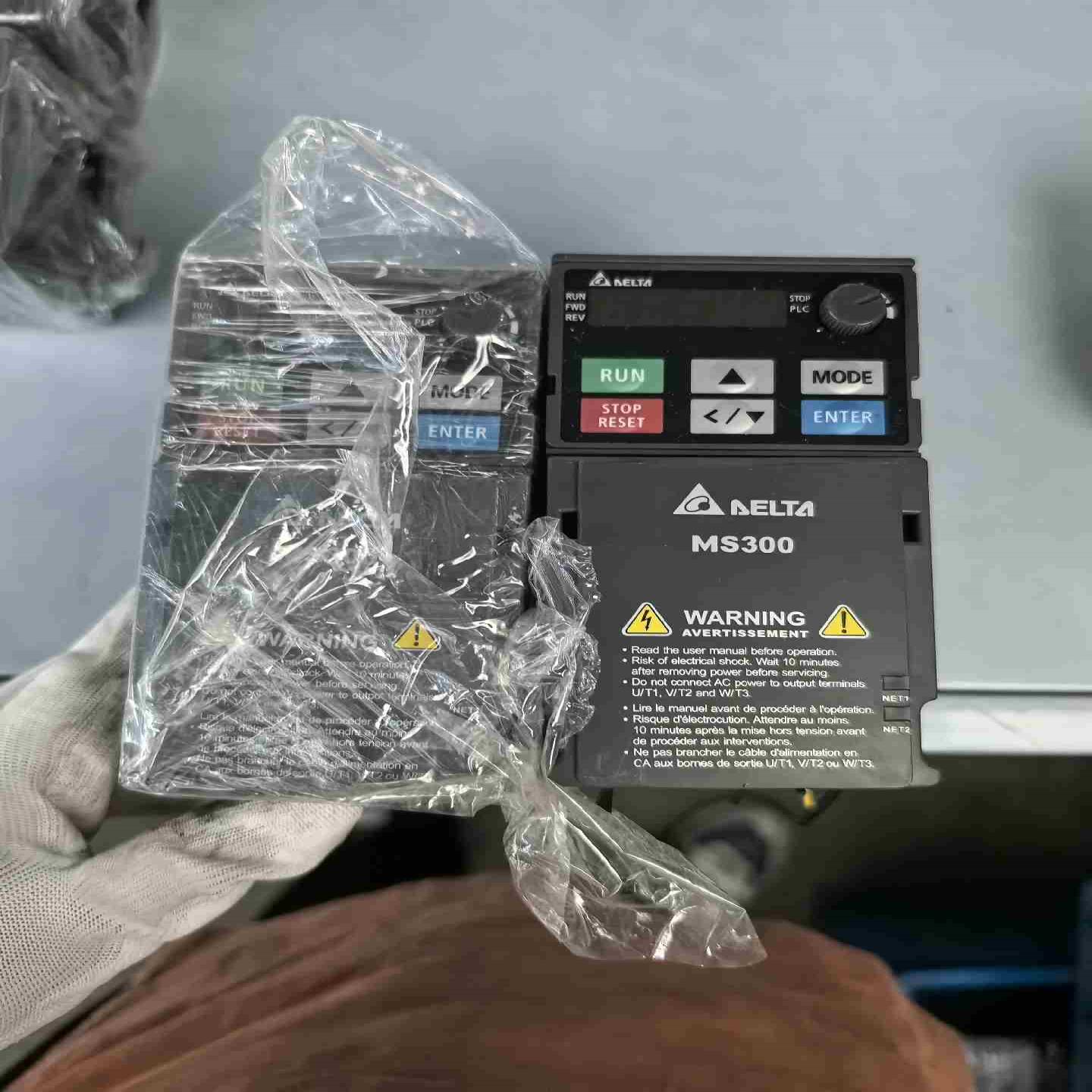 台达变频器 MS300 ME300 VFD2A8MS21AN议价