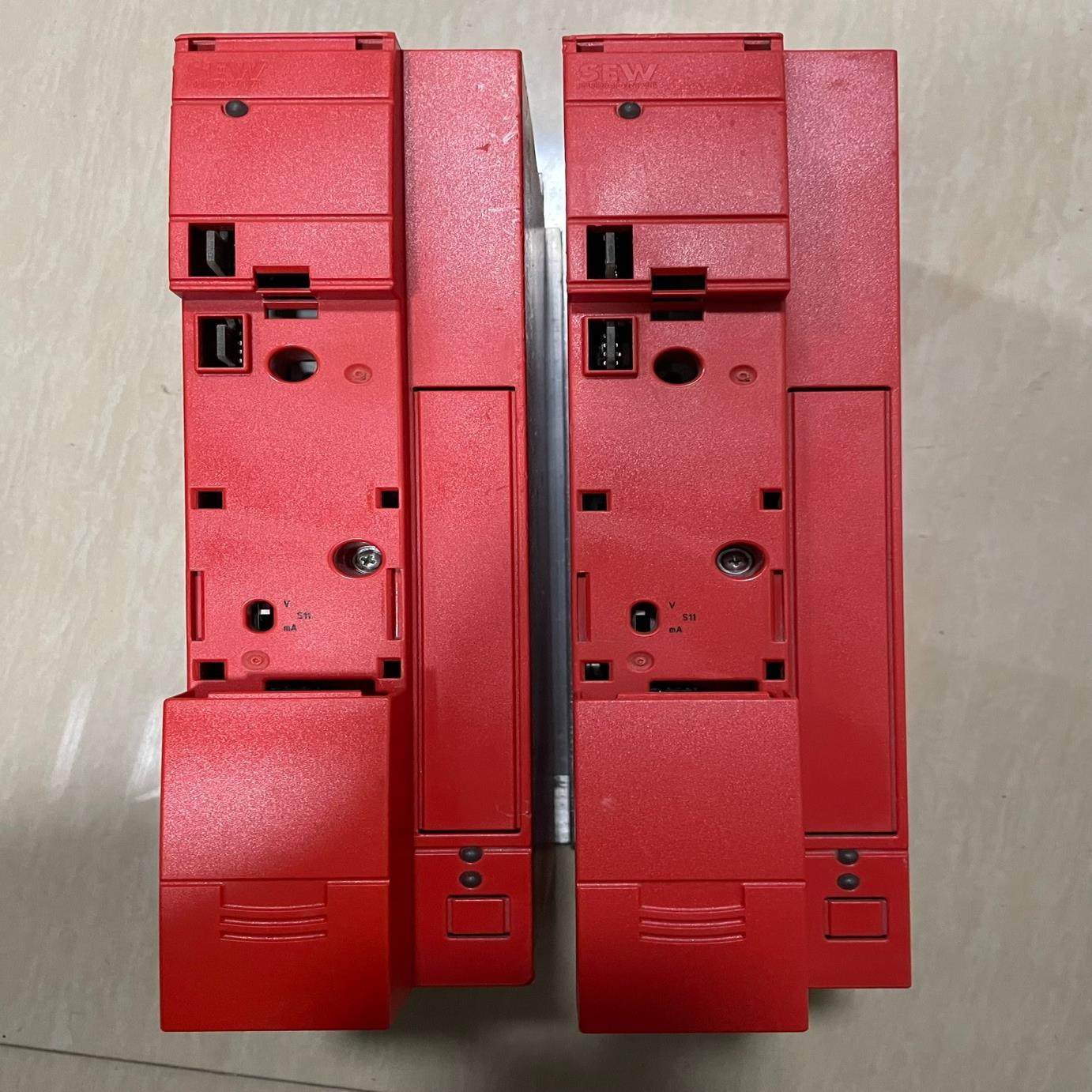 【汇生 】SEW变频器 MC07B0030-5A3-4-00 实图拍摄【议价】