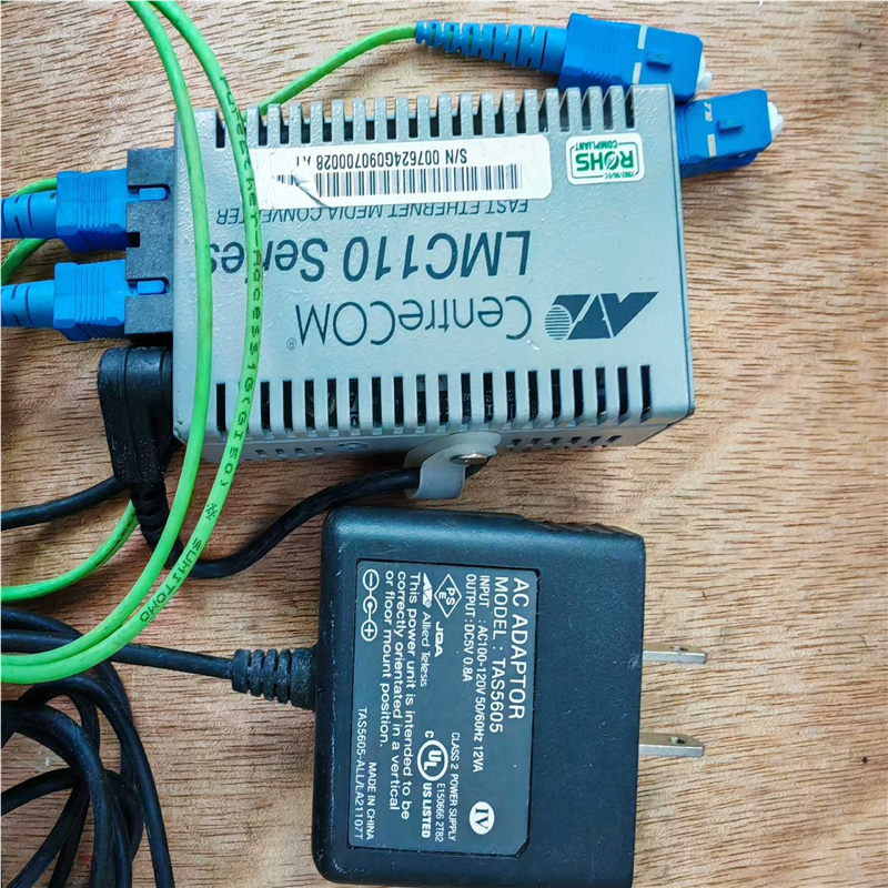 LMC110  LMC112  曰本 光纤信号放大器，有多套（咳咳电子）