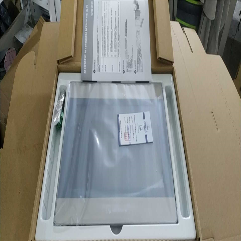 威纶通MT8102IE库存还有几台，的可以直接拍(崽崽配件）