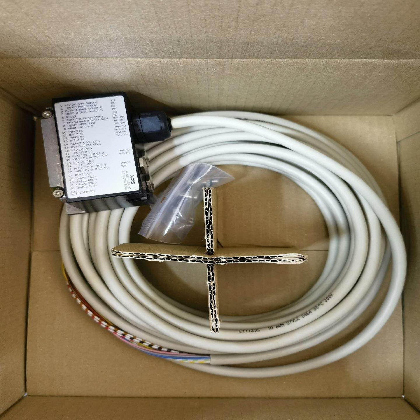 SICK SX0A-B1310D西克安全扫描仪用连接器(崽崽配件）