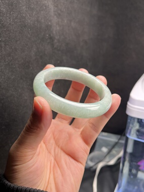 1110-0191天然A货翡翠60-13-9冰绿果绿冰透有纹裂