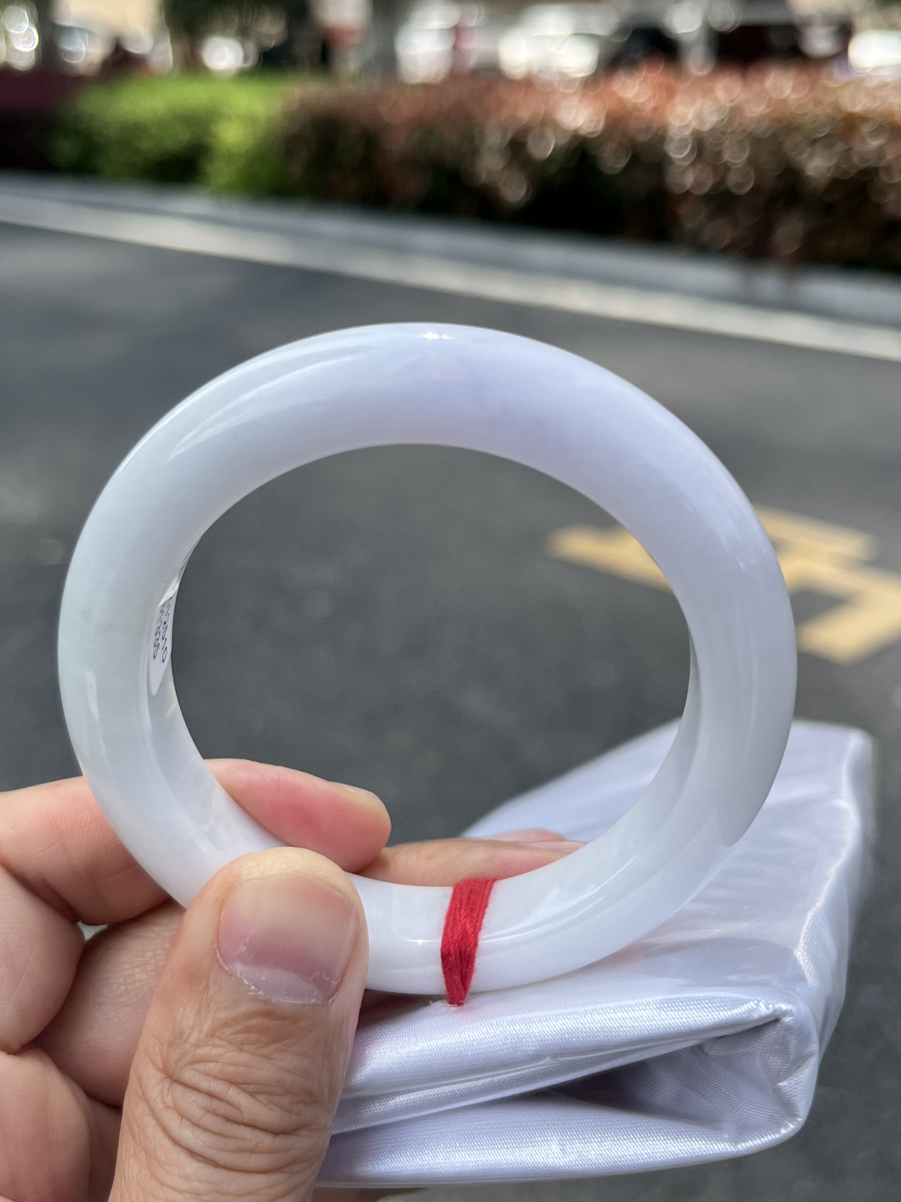 1016-1335天然A货翡翠55圈淡紫细腻厚庄干净无裂