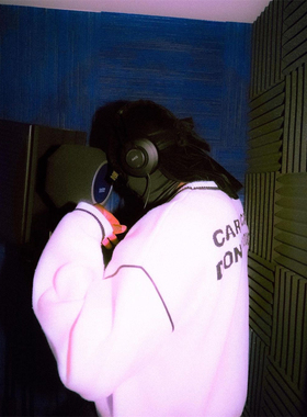 CARSICKO Arctic Zip Up Hoodie 秋冬季新款刺绣男女款毛衣