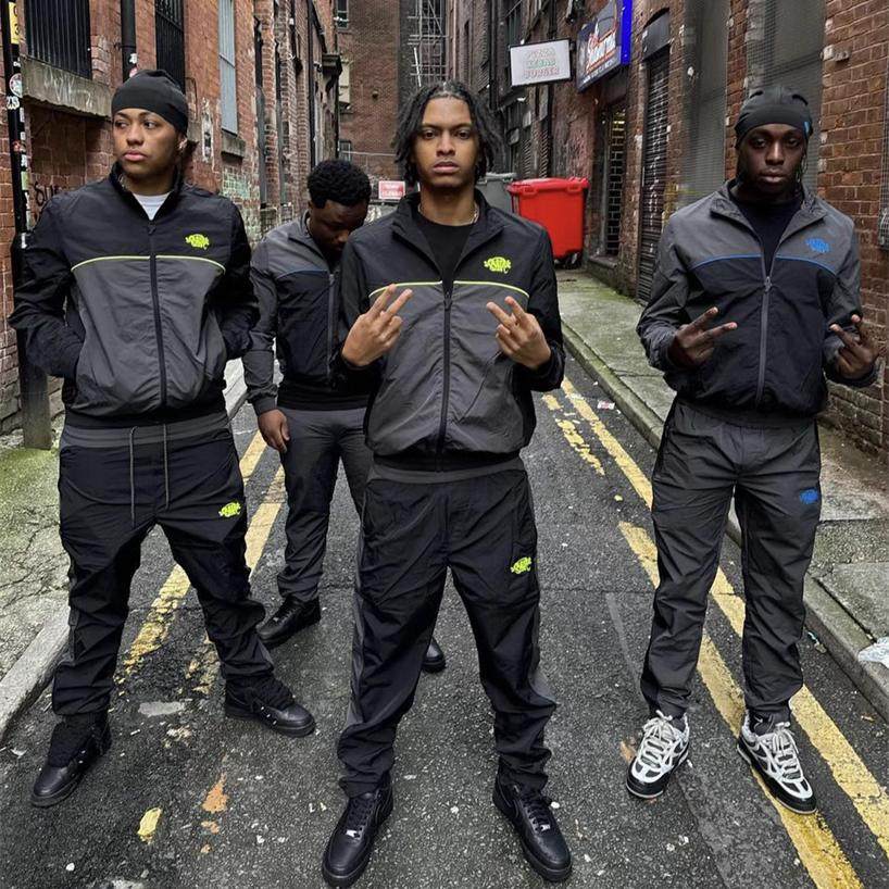 外套长裤SYNA男女流行高品质