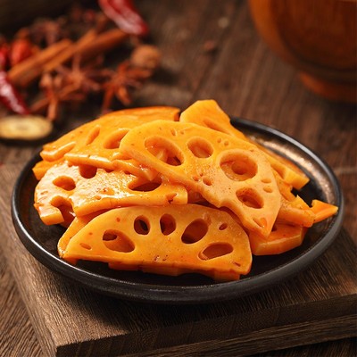 三只松鼠_香辣脆藕150g卤味小吃