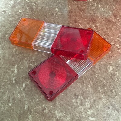 新源挖掘机65 75机型原厂配套后灯三色尾灯灯盖 后灯盖子三小片