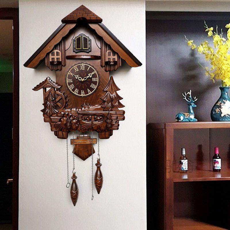 麓r汉时实木布谷鸟挂钟复古客厅家用光控报时摆钟壁钟个性咕咕钟H