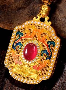 王妃方牌项链女古法珐琅轻奢复古镶嵌珍珠吊坠女款宫廷风高级感款