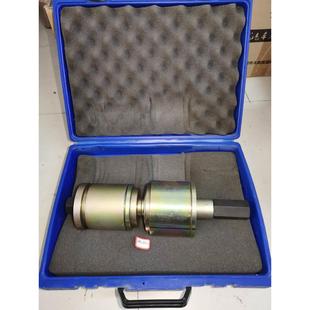 奔驰免拆三角架后轮轴承拆装工具 螺杆式轴承衬套拆卸工具样品