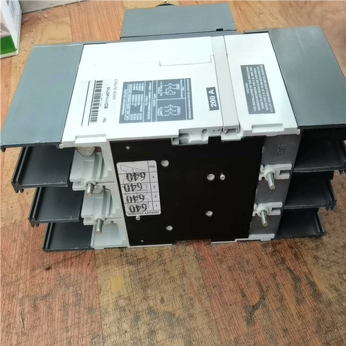 【顺庆】原装ABB 塑壳断路器200A，拆机件，Tmax Ts3N【议价】